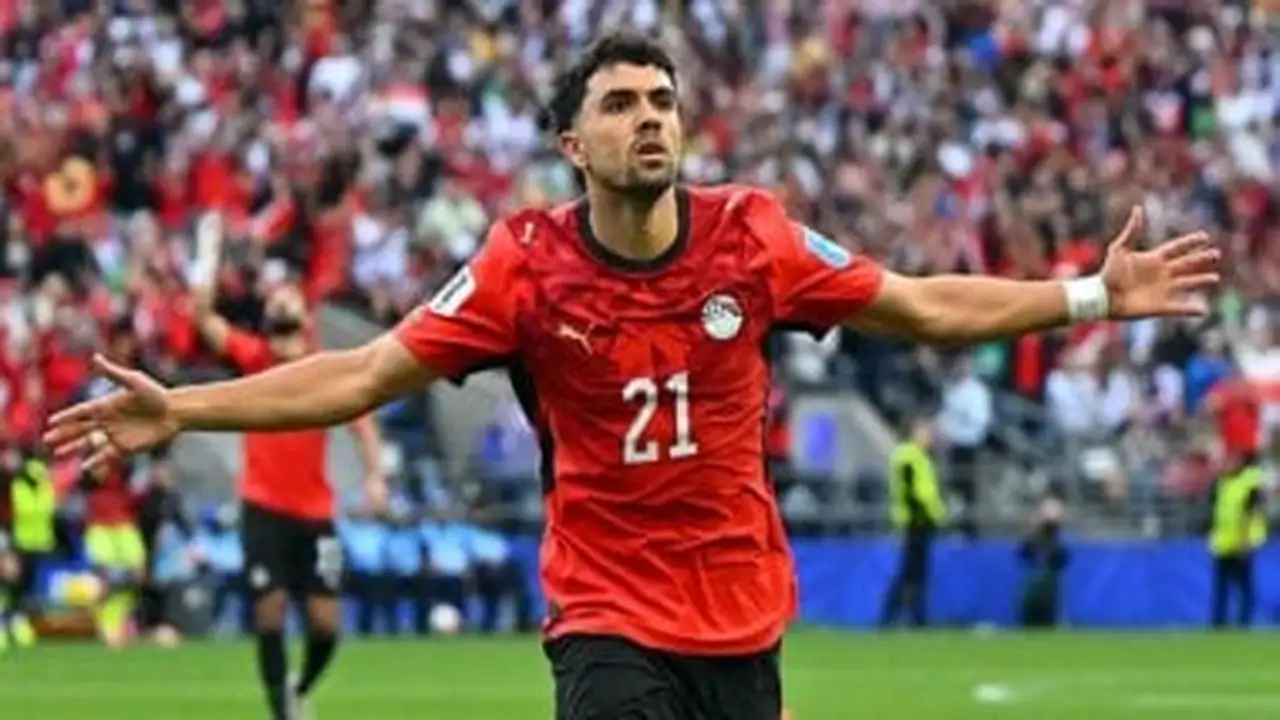 مصر وإيران يتعادلان 1-1 في الشوط الأول بكأس العالم